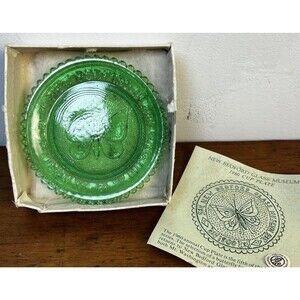Vintage Pairpoint Glass Cup Plate Green New Bedford Glass Museum W/Notes 1980